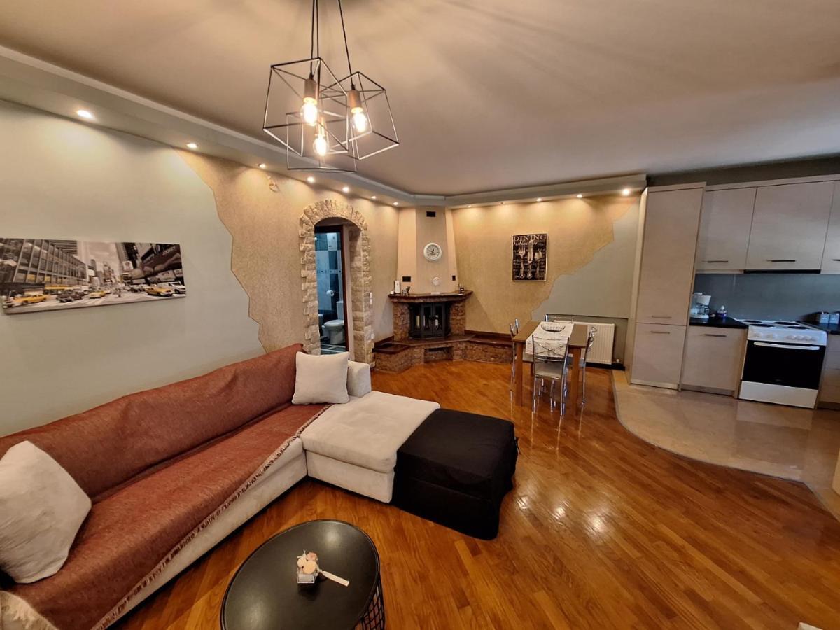 Home Spot نافبليو المظهر الخارجي الصورة